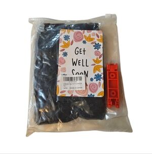 Nwt Seatbelt Port Pillow Black